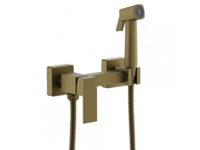 Смеситель BELZ с гигиенической лейкой золотой (B55806-5)