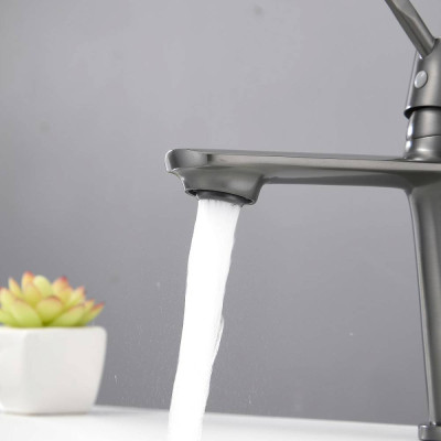 Смеситель для раковины BELZ оружейная сталь (B10019-3)