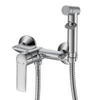 Смеситель DECOROOM DR28 с гигиеническим душем (DR28058)