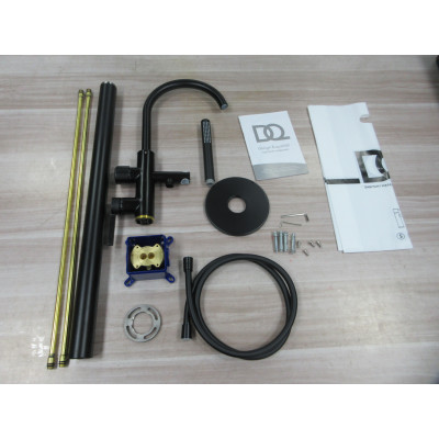 Напольный смеситель для ванны с душем DQ Bonn черный (DA1706005)