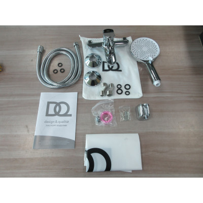 Смеситель для ванны с душем DQ Leipzig короткий излив хром (DA1763201)