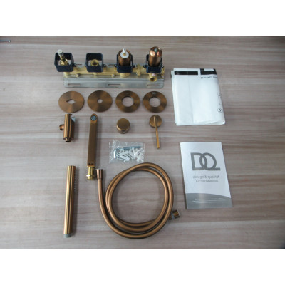 Смеситель для ванны настенный 4 отверстия DQ Bonn браш.роз.золото (DA1704833)