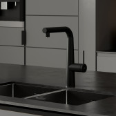 Смеситель для кухни IDDIS Pure с каналом для фильтрованной воды и выдвижным изливом, черный матовый (PURBLPFi05N)