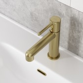 Смеситель для умывальника IDDIS AIGMG00i01 золотой матовый

