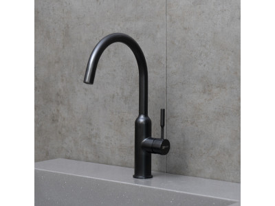 Смеситель Lemark Expert для кухни с поворотным изливом (LM5079BL)