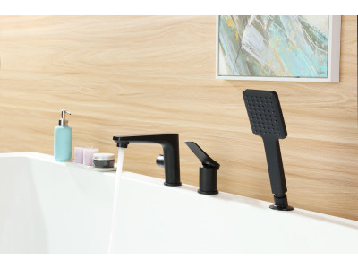 Смеситель для ванны и душа Lemark Bronx (LM3745BL)