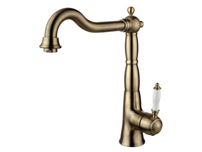 Смеситель для кухонной мойки Lemark Villa (LM4805B)